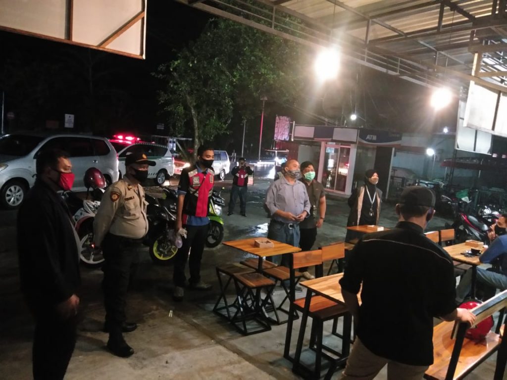Polres Bontang dan Tim Gabungan Gelar Operasi Yustisi di Taman Mangrove WhatsApp Image 2020 10 23 at 10.31.49 AM