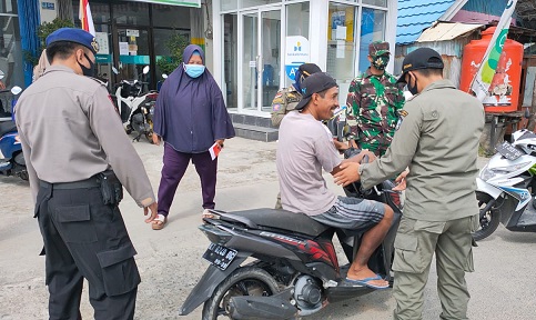 Operasi Yustisi, Polres Bontang Bersama TNI dan Satpol PP Gelar Razia Masker btg1 1