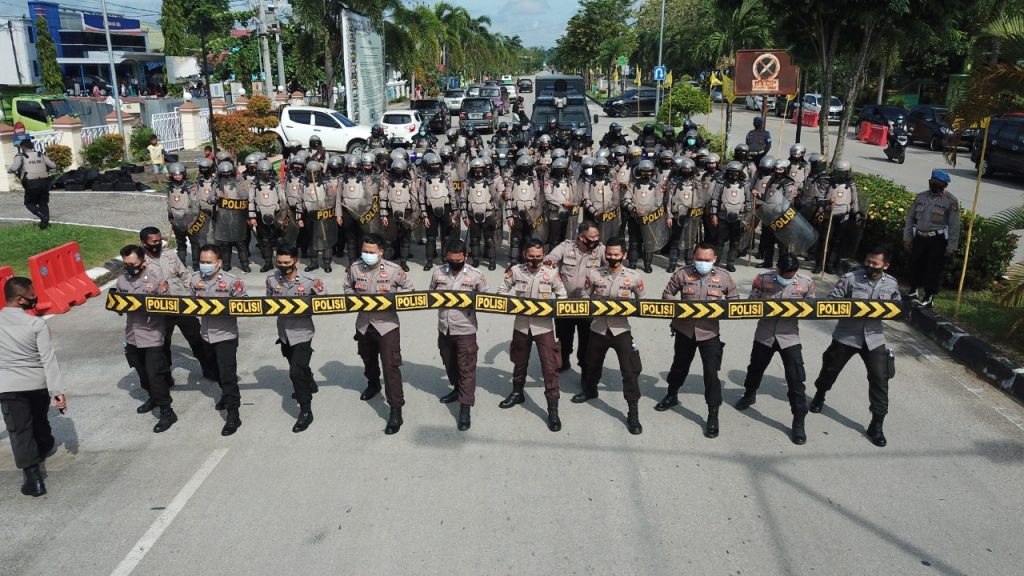 Jelang Pilkada 2020, Polres Paser Gelar Pelatihan Pengendalian Massa paser 1