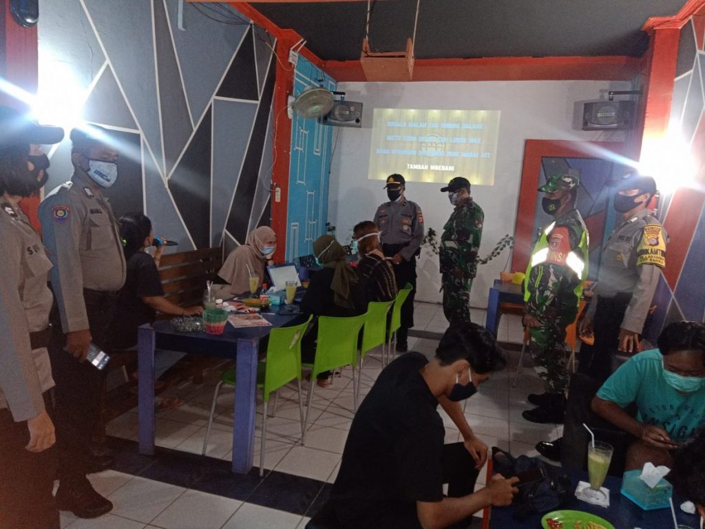 Sinergitas TNI-Polri di Penajam Memutus Rantai Penyebaran Virus Corona ppu 3