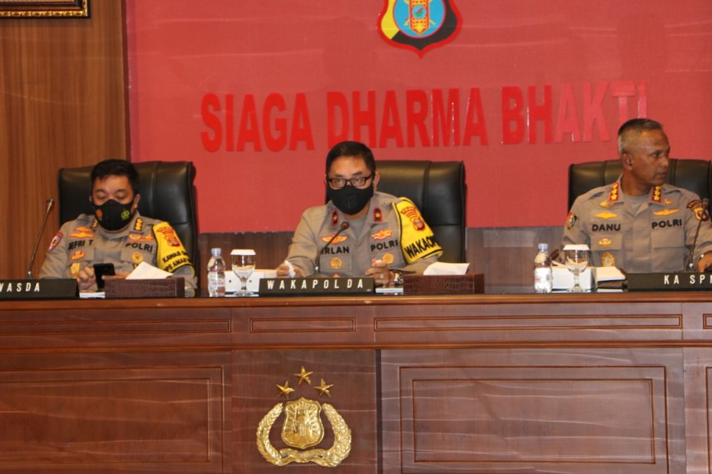 Wakapolda Kaltim Pimpin Rapat Kesiapan SPN Jelang Diktuk Bintara Polri T.A.2020 WhatsApp Image 2020 11 13 at 10.34.06 AM