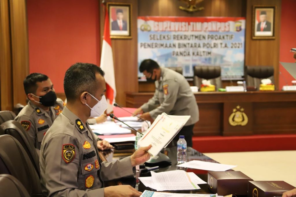 Polda Kaltim Terima Supervisi Tim Panpus Seleksi Rekrutmen Proaktif Polri T.A. 2021 WhatsApp Image 2020 12 17 at 10.48.20 AM