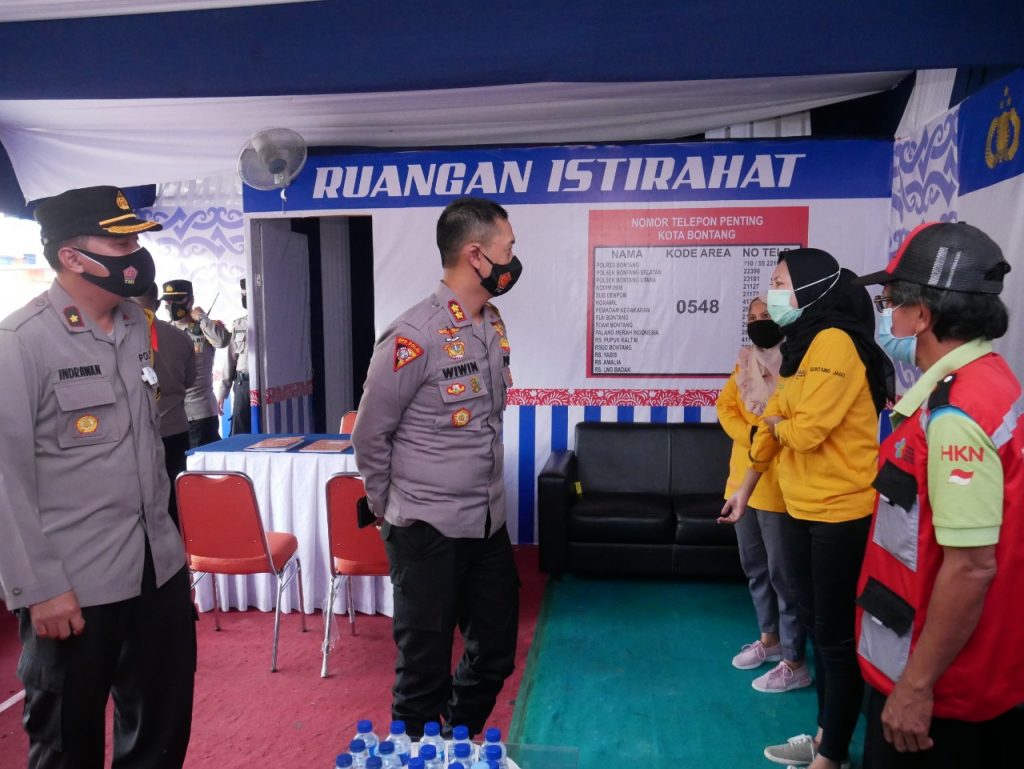 Kunjungi Polres Bontang, Tim Wasops Polda Kaltim Cek Pelaksanaan Ops Lilin Mahakam 2020 WhatsApp Image 2020 12 25 at 1.11.50 PM