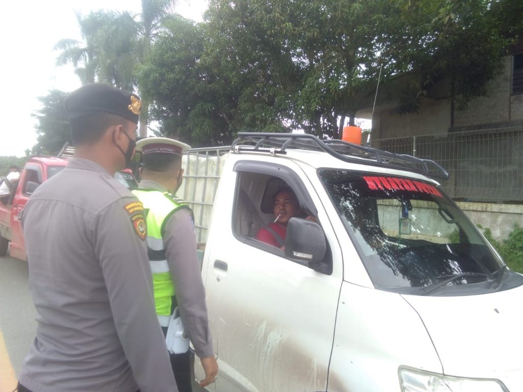 Cegah Peningkatan Penyebaran Covid-19, Polres Kubar Laksanakan Ops Yustisi Protokol Kesehatan 3 8