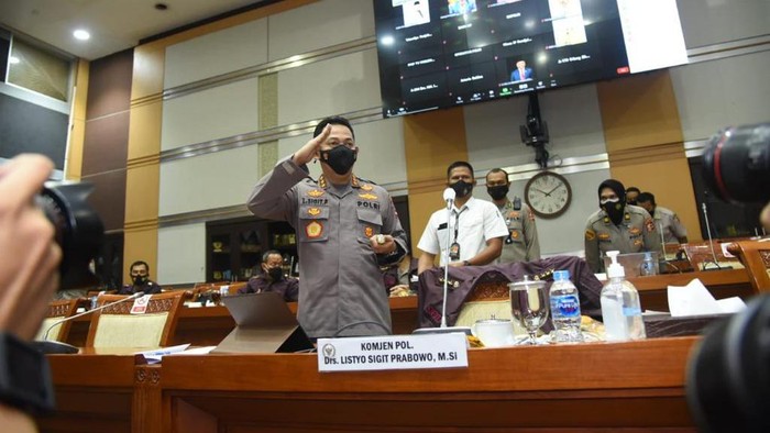 SAH! Paripurna DPR Setujui Pengangkatan Listyo Sigit Prabowo Sebagai Kapolri WhatsApp Image 2021 01 21 at 17.31.24