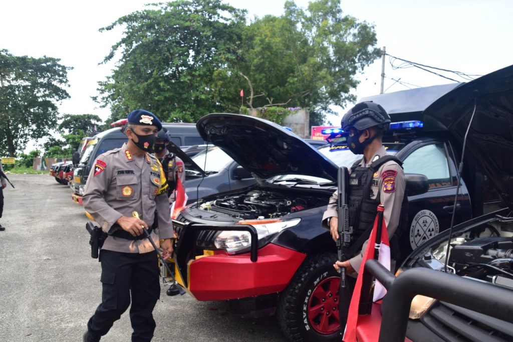 Siaga Bencana Alam, Brimob Polda Kaltim Gelar Apel Pasukan dan Peralatan WhatsApp Image 2021 01 21 at 7.09.56 PM