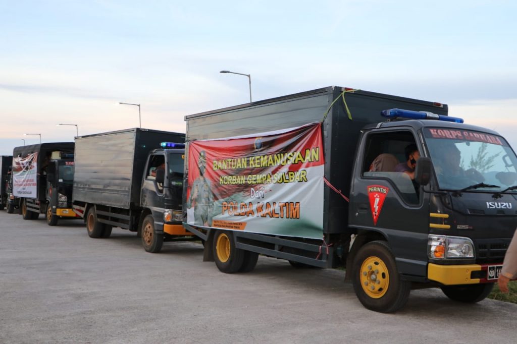 Bantuan Polda Kaltim Tiba di Mamuju, Siap Didistribusikan Kepada Korban Gempa Sulawesi Barat 2 WhatsApp Image 2021 01 23 at 19.43.29