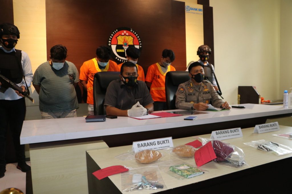 Polda Kaltim Berhasil Gagalkan Peredaran 1,5 Kg Sabu 11 1