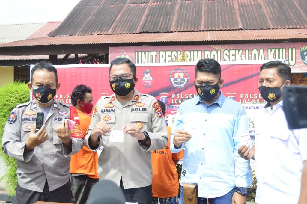 Polsek Loa Kulu Berhasil Amankan 3 Pelaku Penyalahguna Narkotika WhatsApp Image 2021 02 04 at 9.28.25 AM
