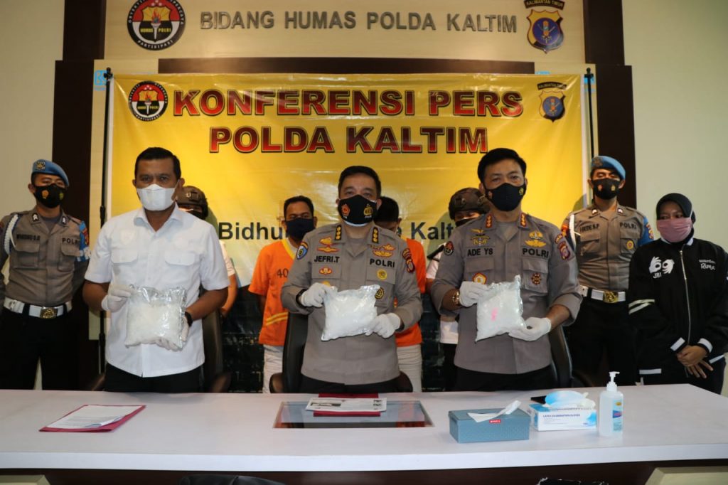 Peredaran 3 Kg “Sabu Sultan” Berhasil Digagalkan Ditresnarkoba Polda Kaltim 12 2