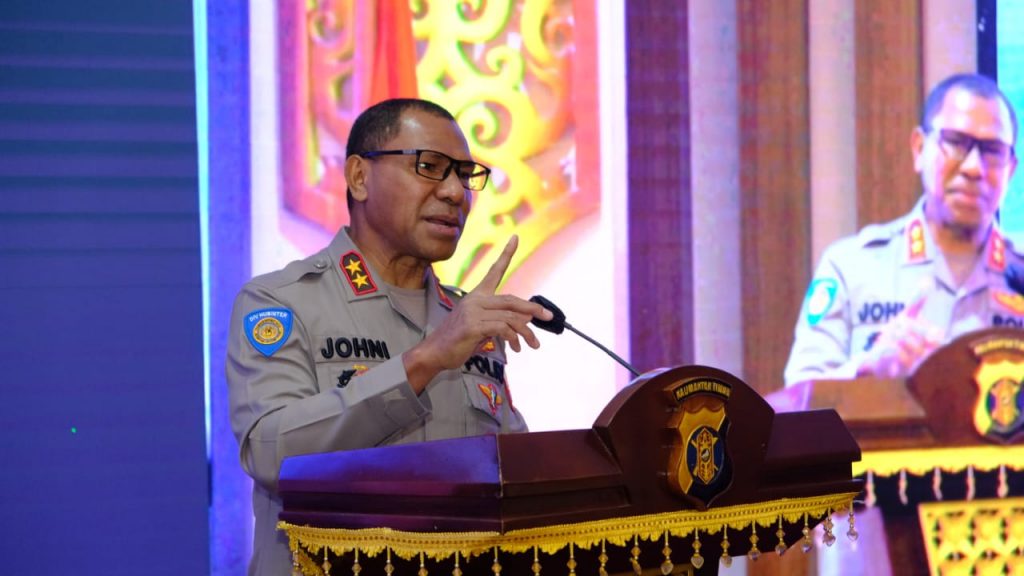 Kadiv Hubinter Polri Berikan Pelatihan Penyegaran Brigadir Perbatasan kepada Personel Polda Kaltim 14