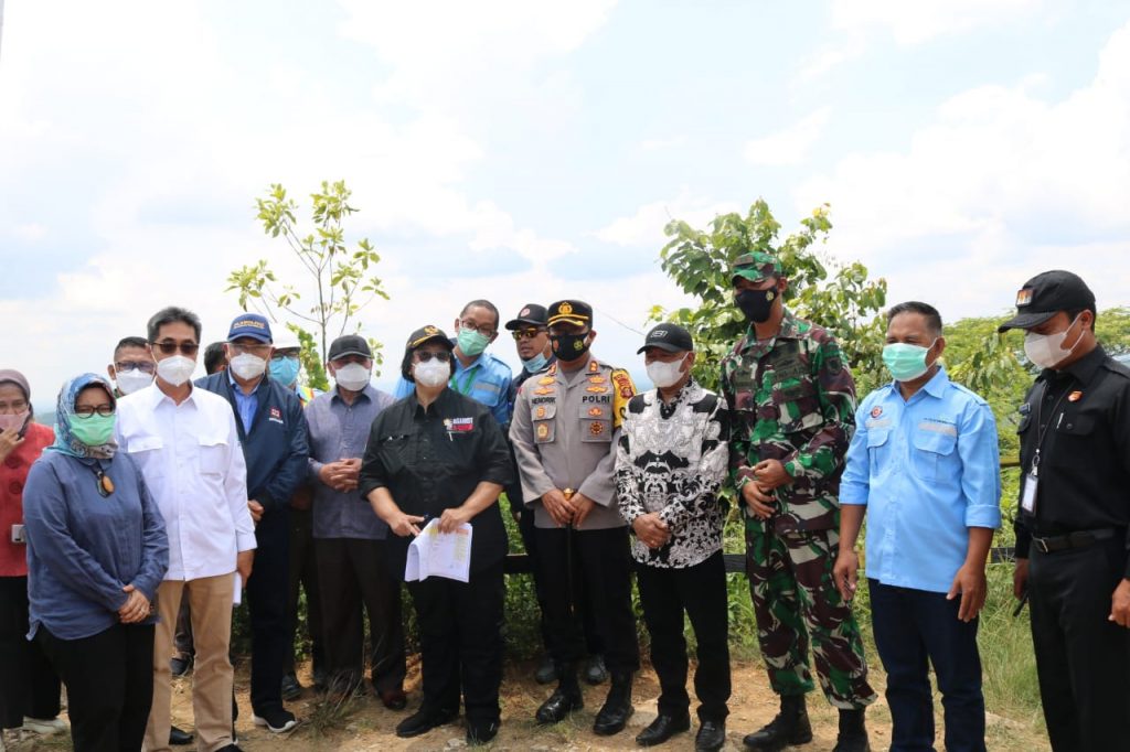 Kapolres PPU dan Dandim Pimpin Pengamanan Kunjungan Kerja Menteri LHK ke Lokasi Calon Ibu Kota Negara WhatsApp Image 2021 04 04 at 5.32.33 AM