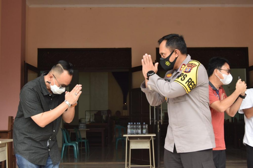 Perayaan Paskah Berjalan Kondusif, Kapolres Apresiasi Masyarakat Kutai Timur WhatsApp Image 2021 04 05 at 9.39.19 AM