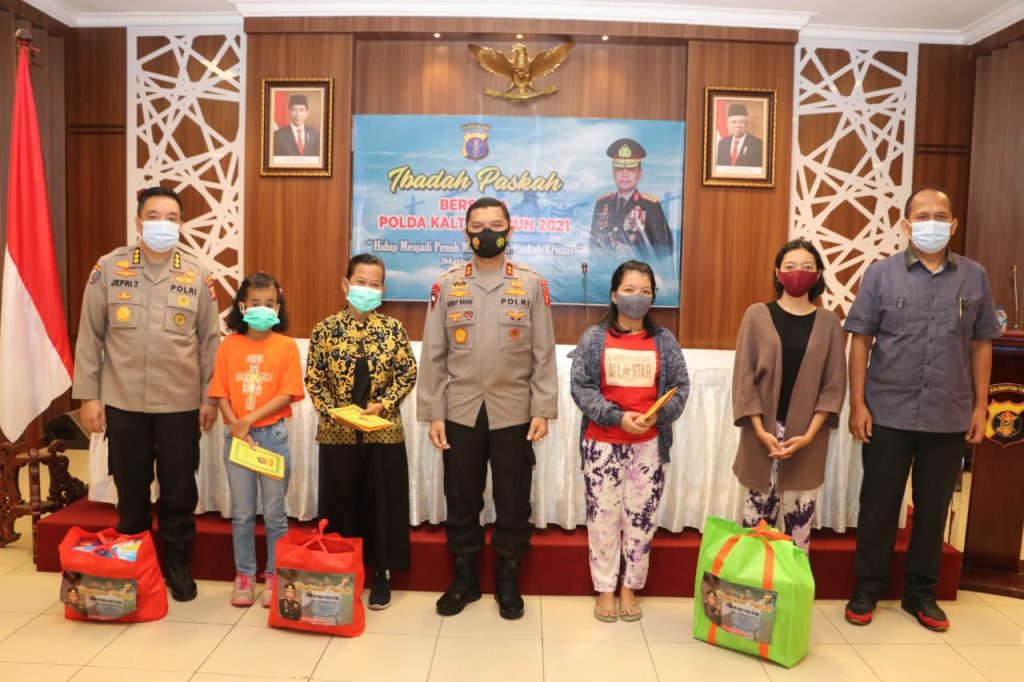 Polda Kaltim Gelar Perayaan Paskah Oikumene 2021 WhatsApp Image 2021 04 08 at 11.16.56 AM