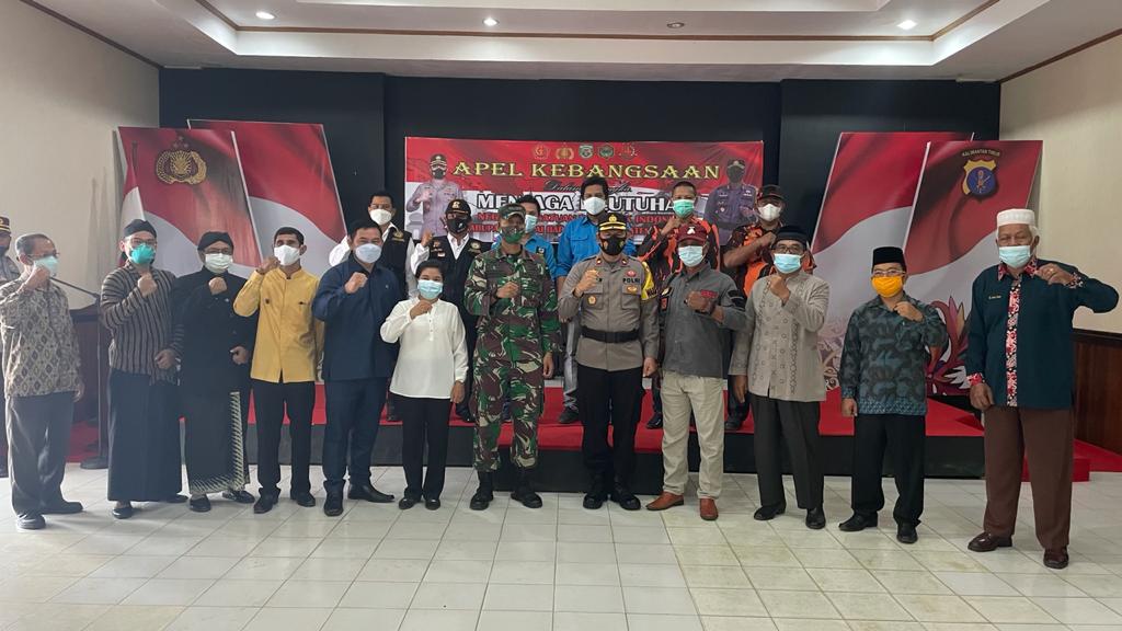 Jaga Keutuhan NKRI, Polres Kutai Barat Gelar Apel Kebangsaan WhatsApp Image 2021 04 27 at 15.07.36