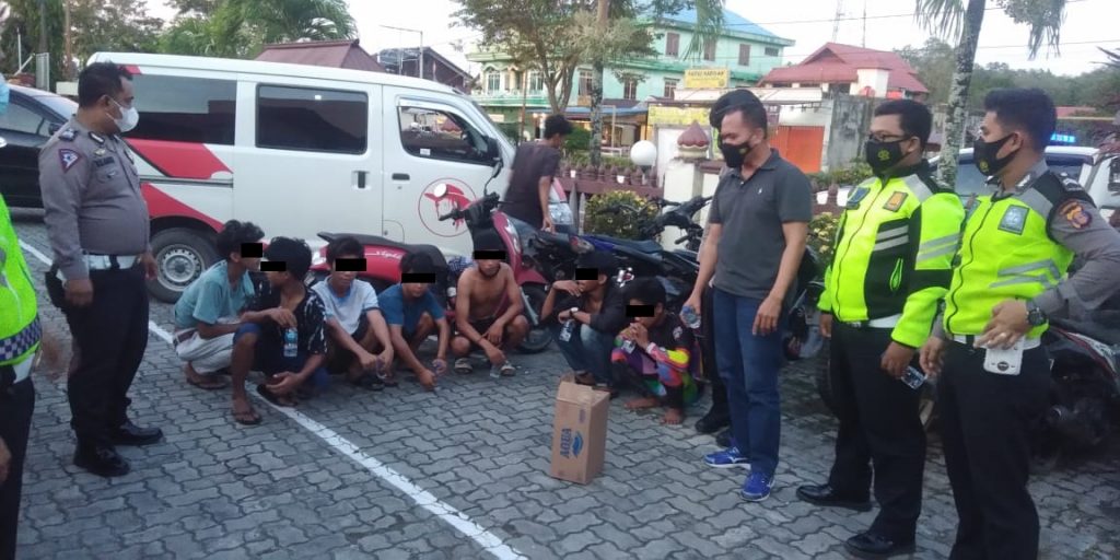 Tindak Tegas Pelaku Balap Liar, Polres PPU Sita 5 Unit Sepeda Motor WhatsApp Image 2021 05 03 at 10.26.39 AM