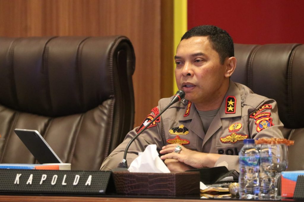 Anev Pelaksanaan PPKM Berskala Mikro dan Penanganan Karhutla, Ini Arahan Kapolda Kaltim WhatsApp Image 2021 05 19 at 12.09.54