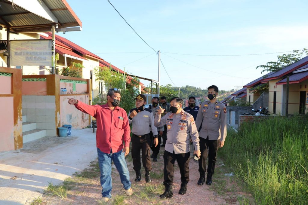 Wakapolda Kaltim Cek Langsung Lahan Perumahan Presisi Polri di Batakan WhatsApp Image 2021 06 03 at 17.35.39