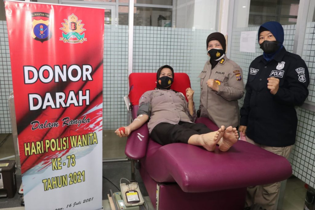 Warnai HUT Polwan Ke-73, Polda Kaltim Gelar Donor Darah 2 7