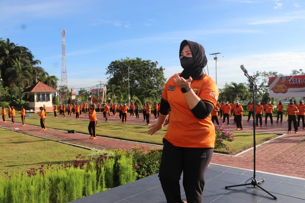 Jaga Kebugaran Tubuh, Polda Kaltim Rutin Laksanakan Senam AW S3 4 10