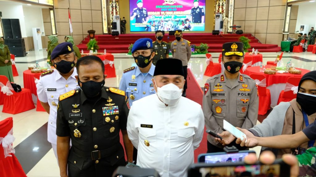 Kapolda Kaltim Hadiri Syukuran HUT Kodam VI/Mulawarman Ke-63 9 5