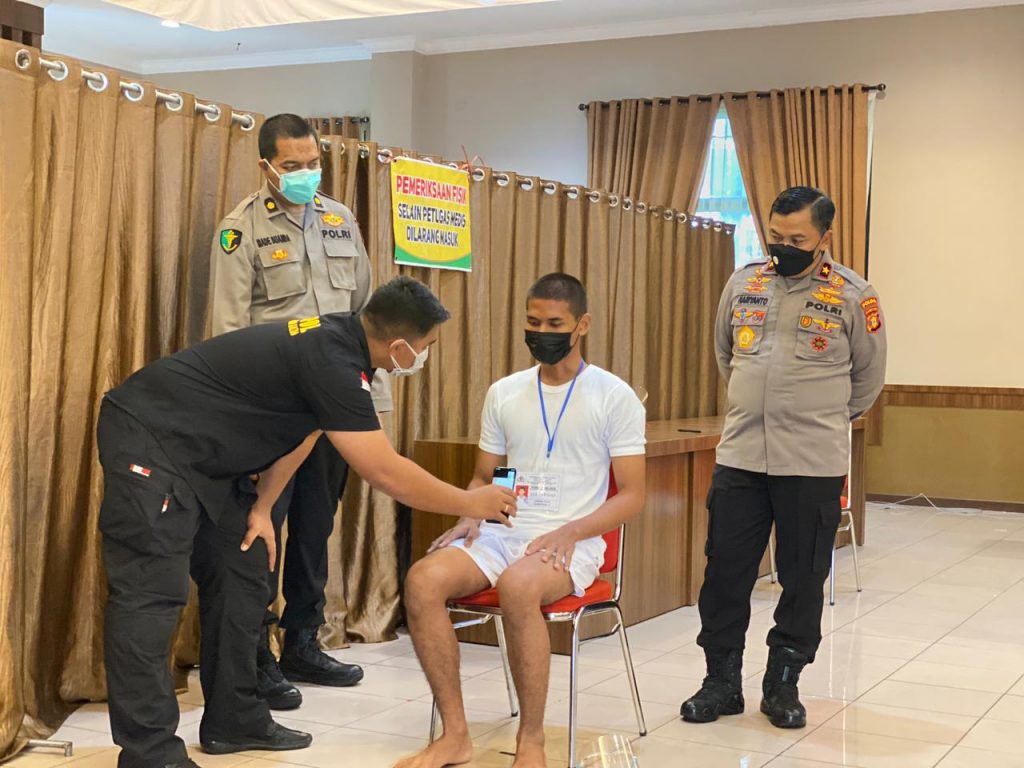 Wakapolda Kaltim Pantau Pelaksanaan Supervisi Seleksi Penerimaan Bintara Polri T.A.2021 WhatsApp Image 2021 07 09 at 08.37.44