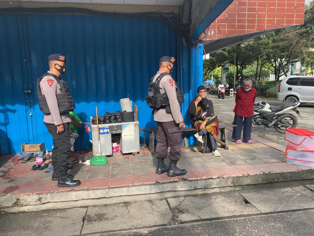 Antisipasi Gangguan Kamtibmas, Brimob Kaltim Gencarkan Patroli Dialogis 1 15