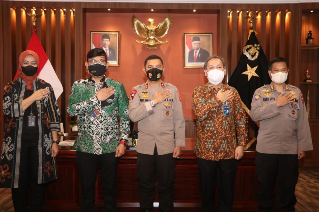 Kapolda Kaltim Terima Kunjungan Silaturahmi CEO Bank Mandiri Wilayah Kalimantan 19 1
