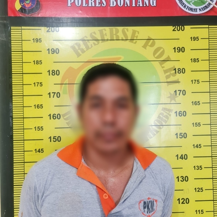 Berhasil Ungkap Peredaran Narkotika, Polres Bontang Amankan 6,19 Gram Sabu Dari Seorang Pengedar 3 4