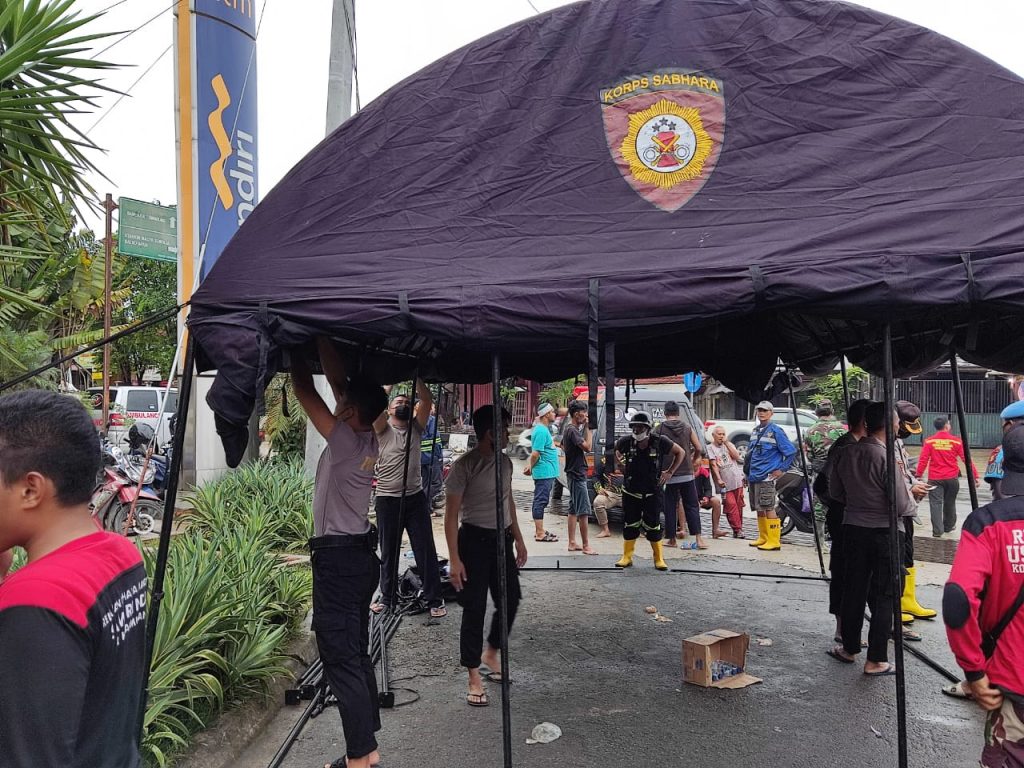 Sigap Bencana, Polresta Samarinda Dirikan Pos Pantau di Wilayah Rawan Banjir 8