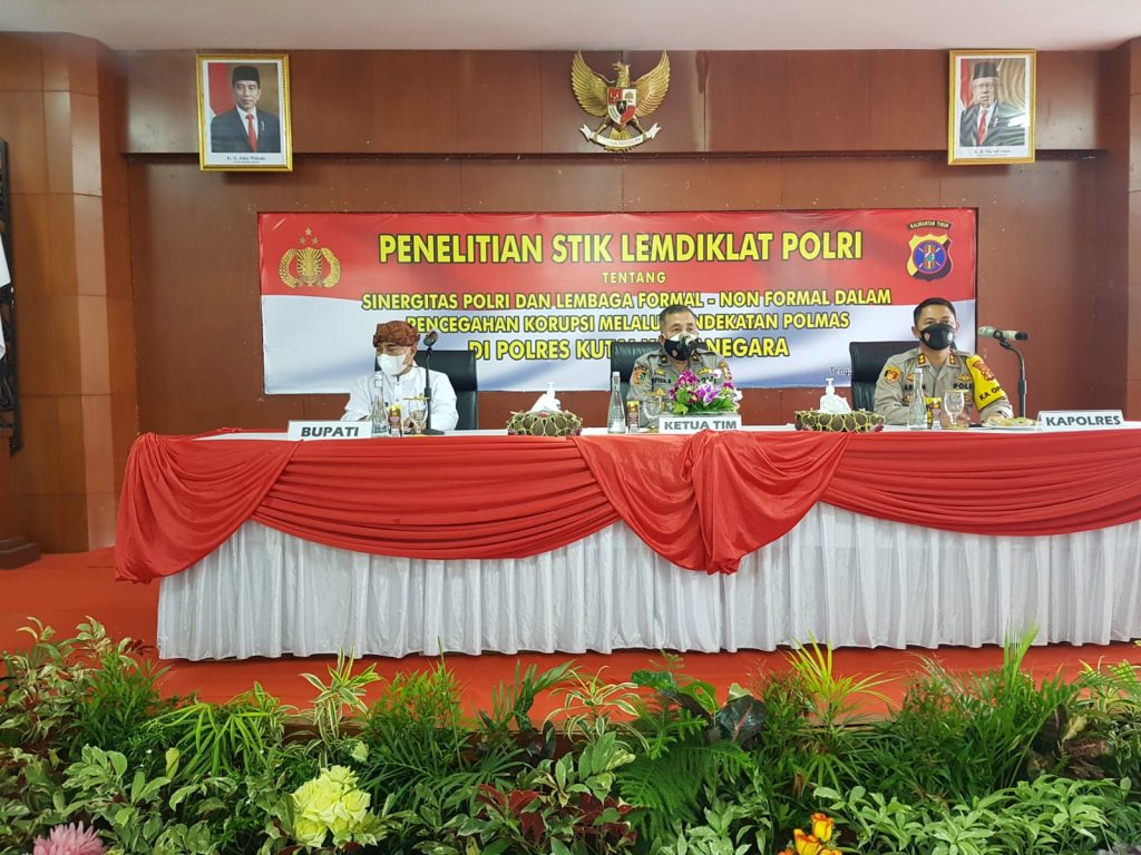 Polres Kukar Terima Kunjungan Tim Penelitian dari STIK Lemdiklat Polri Tentang Sinergitas Polri dan Lembaga Formal-Non Formal 9 11