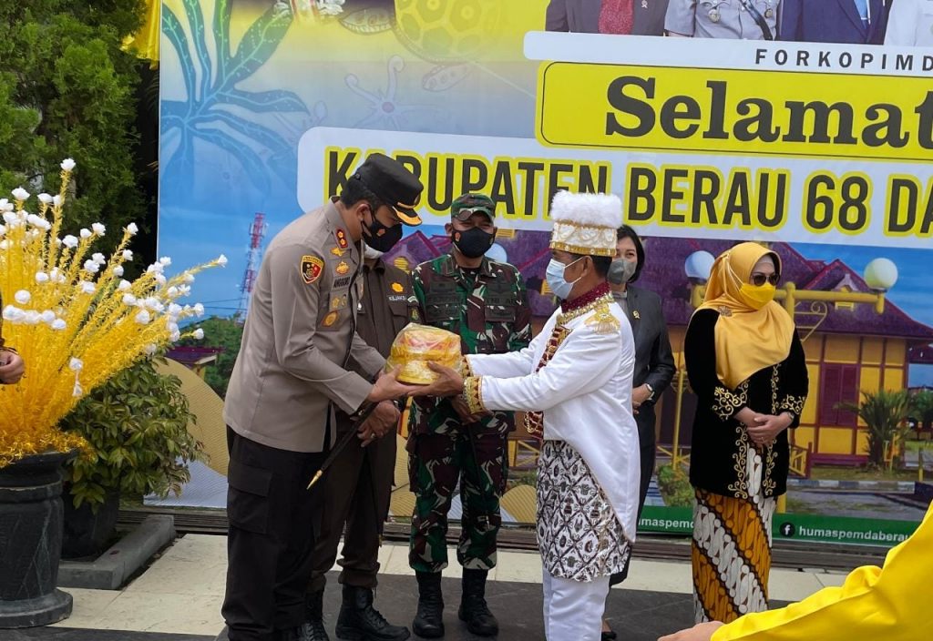 Kapolres Hadiri Syukuran Hari Jadi Kabupaten Berau ke-68 dan Kota Tanjung Redeb ke-211 WhatsApp Image 2021 09 15 at 17.09.04