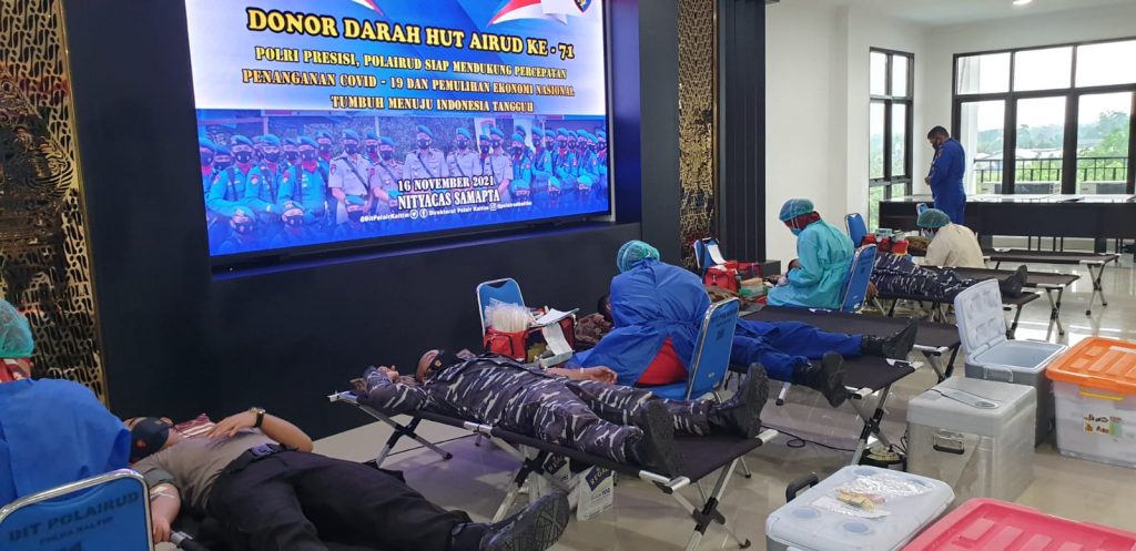 Sambut HUT Polairud yang Ke-71, Dit Polairud Polda Kaltim Gelar Bakti Kesehatan Donor Darah 14