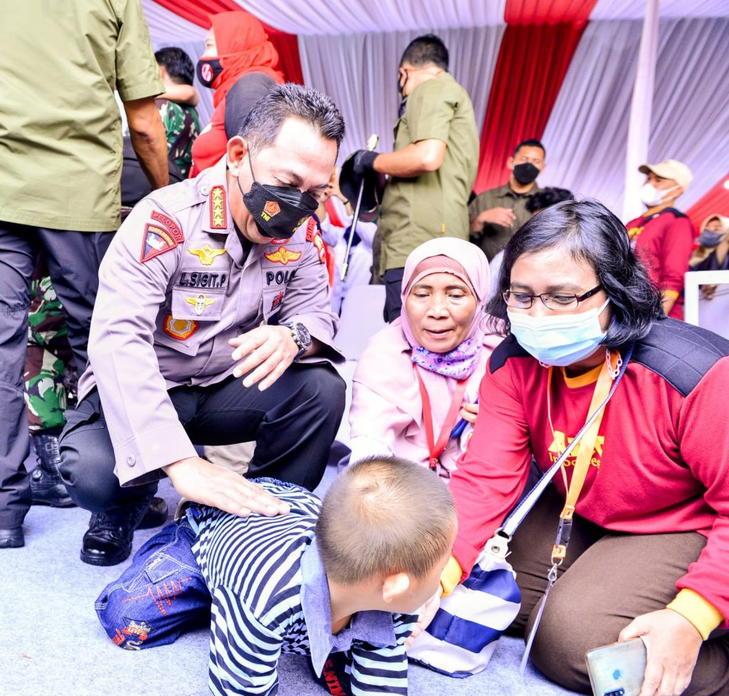 Jaga Generasi Penerus Bangsa, Kapolri Beri Dukungan Psikososial ke Anak Terdampak Covid-19 WhatsApp Image 2021 11 02 at 16.27.15