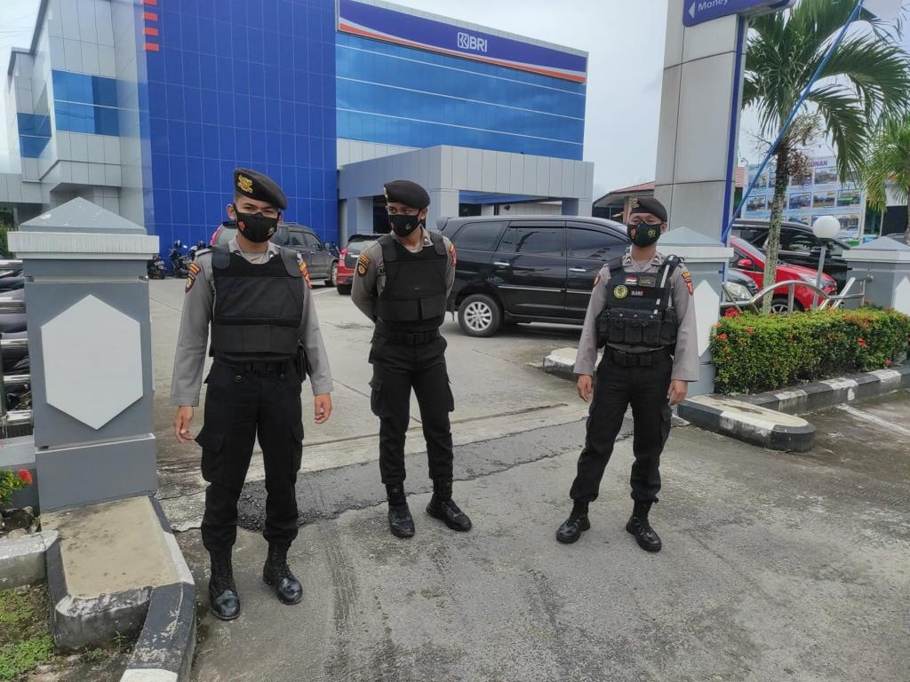 Ciptakan Kamtibmas Yang Kondusif, Polisi Jaga Objek Vital di Kota Bontang WhatsApp Image 2021 11 25 at 20.03.54