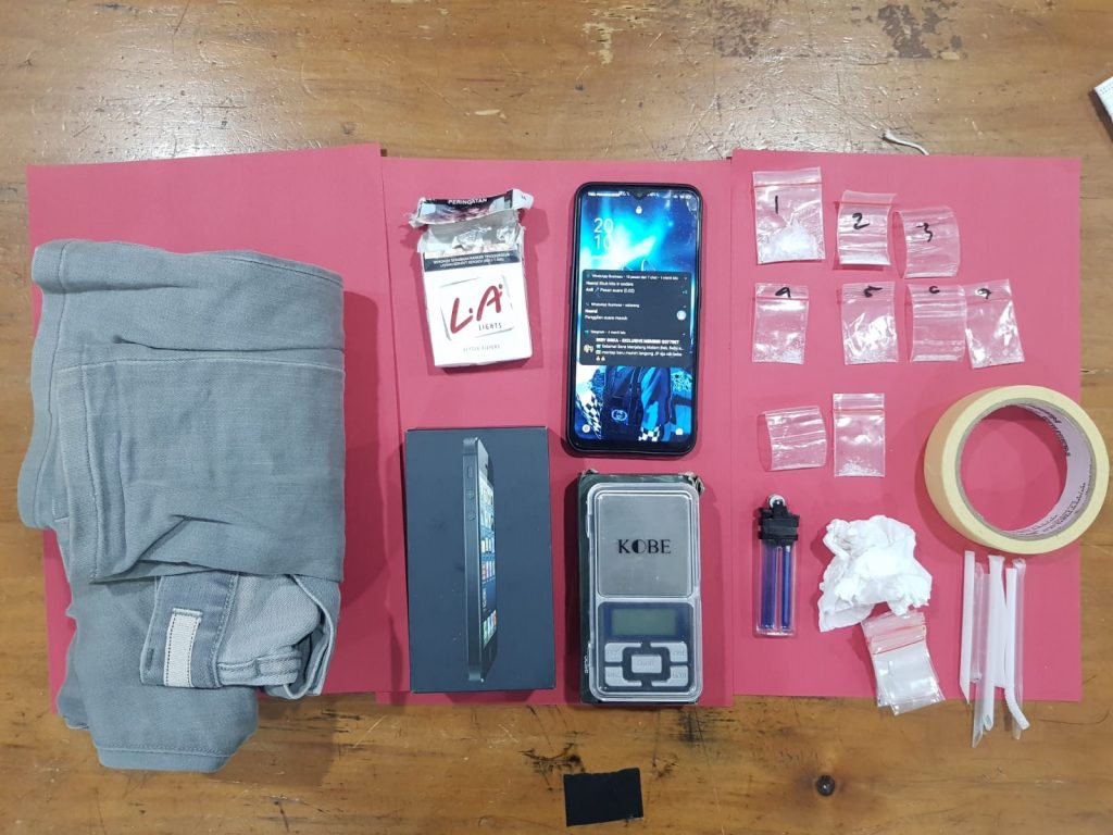 Amankan Barang Bukti, Polres Berau Berhasil Bekuk Seorang Pengedar WhatsApp Image 2021 11 29 at 16.54.12