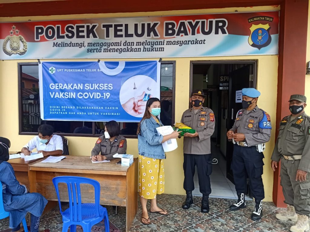 Percepat Herd Immunity, Polres Berau Gelar Vaksinasi Berdorprize 1 12