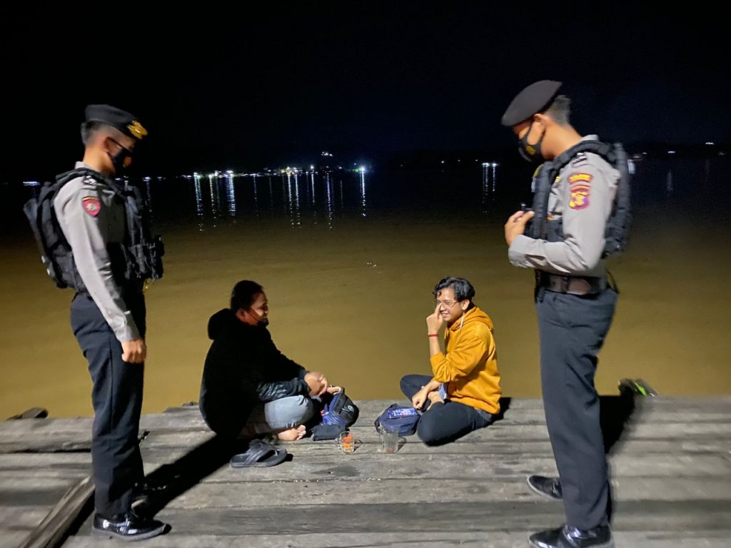 Jaga Kondusifitas Kamtibmas, Polres Kukar Laksanakan Patroli KRYD Guna Antisipasi Aksi Premanisme 4 13
