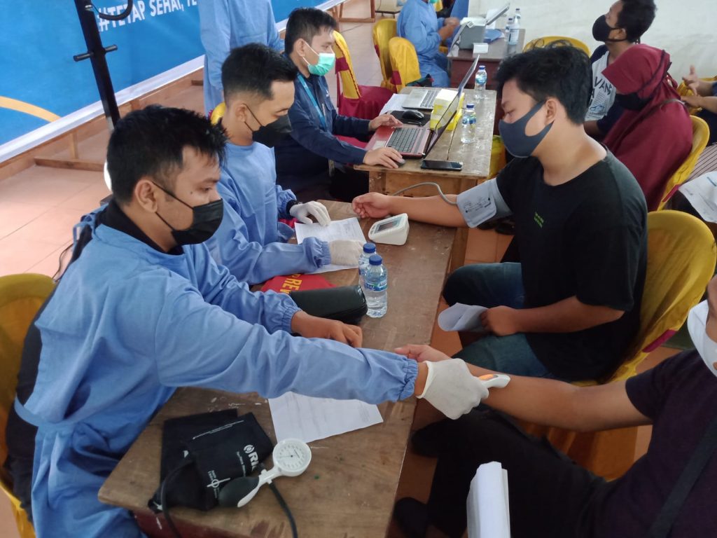 Polda Kaltim Gelar Gerai Vaksin Presisi Mobile di Kab. Paser WhatsApp Image 2021 12 01 at 09.47.15