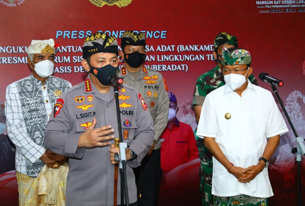 Jaga Kekayaan Desa Adat di Bali, Kapolri Kukuhkan Bankamda dan Sipandu Beradat 16 8