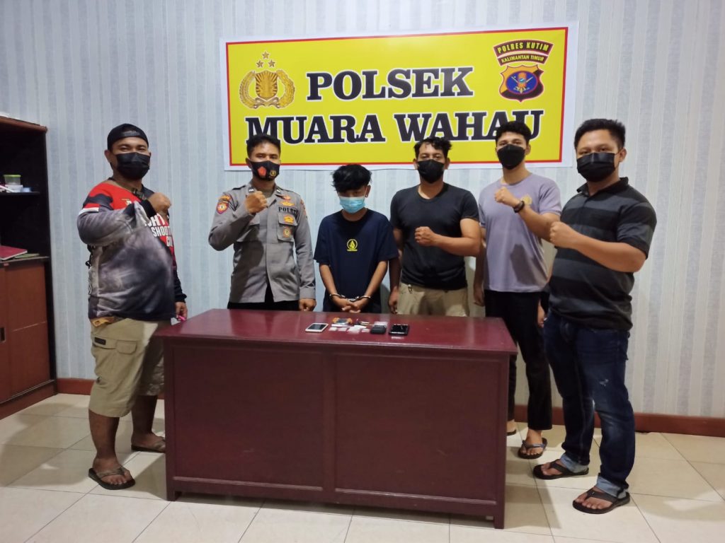 Polres Kutim Berhasil Amankan Seorang Pemuda Beserta 10,86 Gram Sabu Siap Edar 6 8