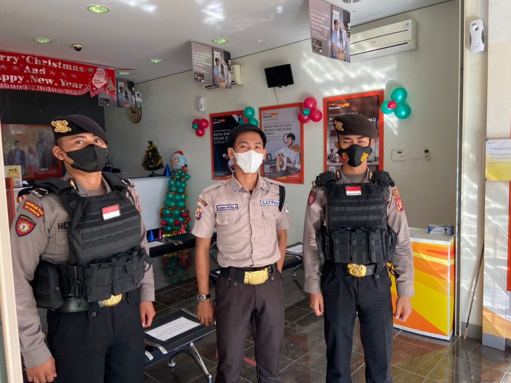 Jaga Kondusifitas, Polres Kukar Laksanakan Patroli Antisipasi Premanisme WhatsApp Image 2022 01 06 at 08.42.07 1