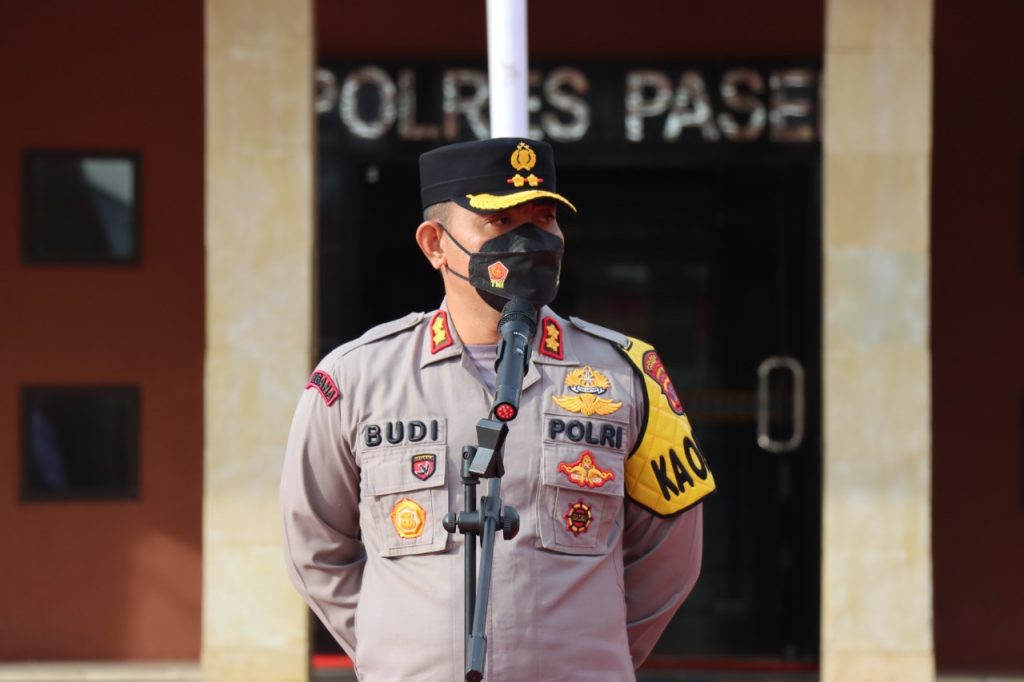 Kapolres Paser Ajak Personelnya Tingkatkan Pelayanan Kepada Masyarakat WhatsApp Image 2022 01 17 at 13.54.42