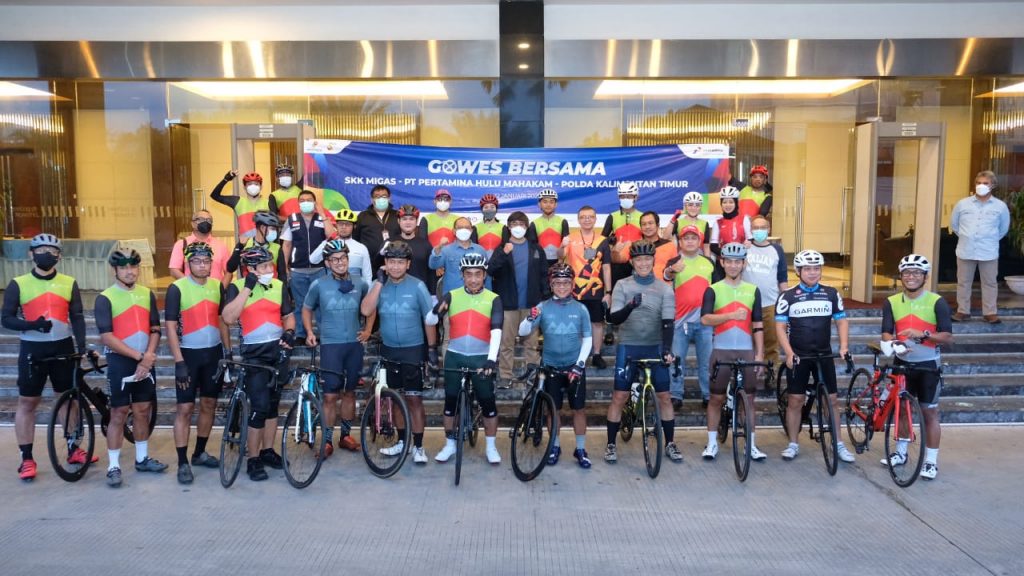 Jalin Kebersamaan, Kapolda Kaltim Laksanakan Gowes Bareng SKK Migas WhatsApp Image 2022 01 22 at 17.07.26