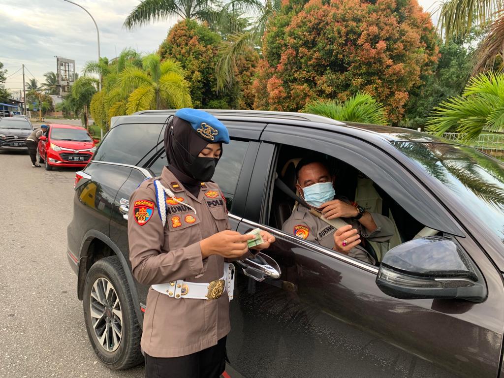 Disiplin Berkendara, Propam Polres Kutim Razia Kendaraan Personil 5 7
