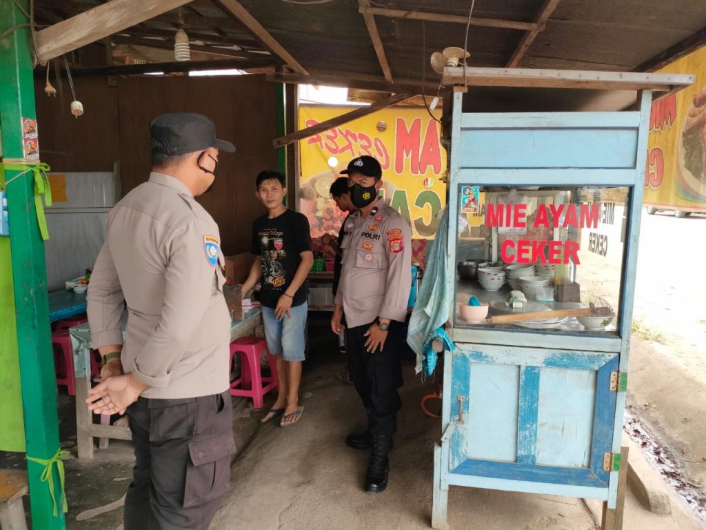 Patroli Antisipasi Premanisme Dalam Rangka Kryd Di Wilayah Hukum Polres Kutai Kartanegara WhatsApp Image 2022 02 08 at 10.48.19