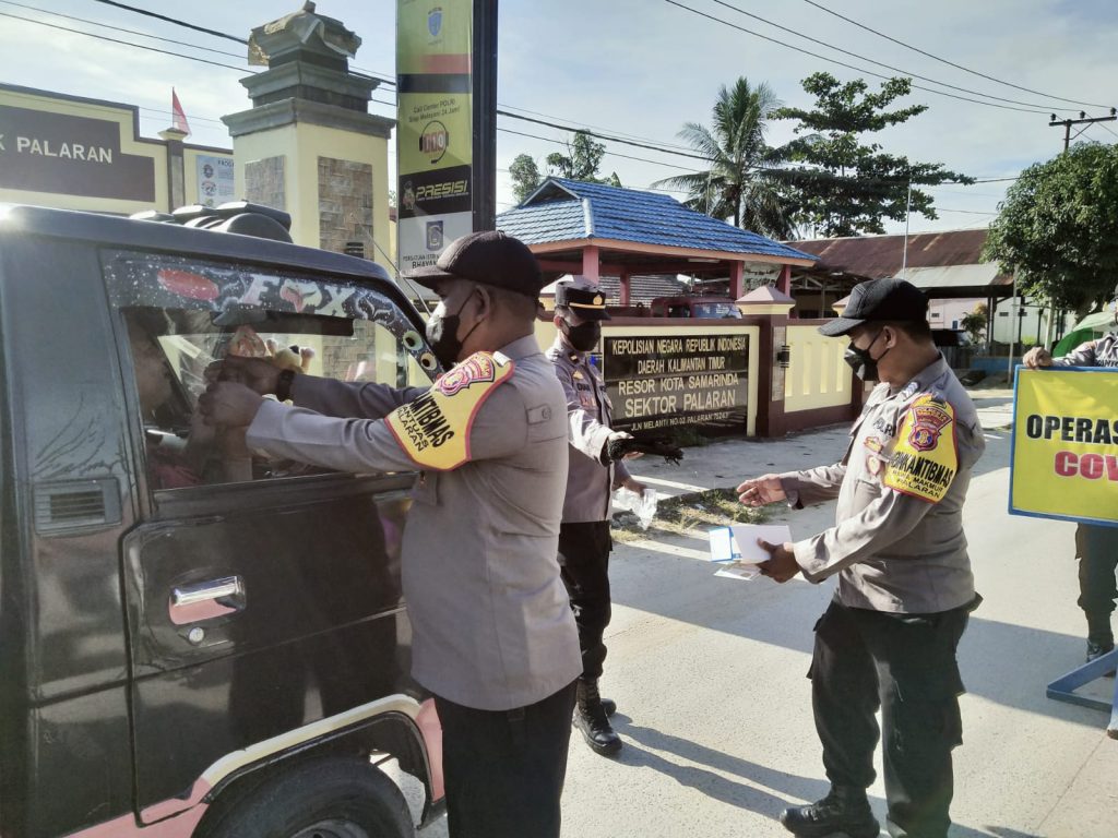 Cegah Penyebaran Covid-19, Polsek Palaran Terus Lakukan Operasi Yustisi WhatsApp Image 2022 03 02 at 15.36.21