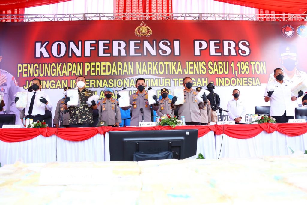 Ungkap Sabu 1,196 Ton, Kapolri: Kita Jaga Program Pemerintah Wujudkan SDM Unggul WhatsApp Image 2022 03 24 at 18.06.14