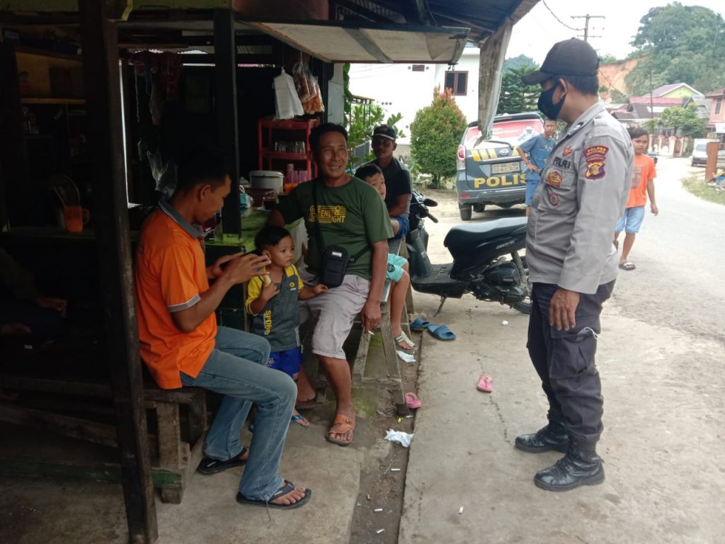 Tim Patroli Polres Kukar Tingkatkan KRYD dan Pendisiplinan Prokes WhatsApp Image 2022 03 27 at 07.57.49