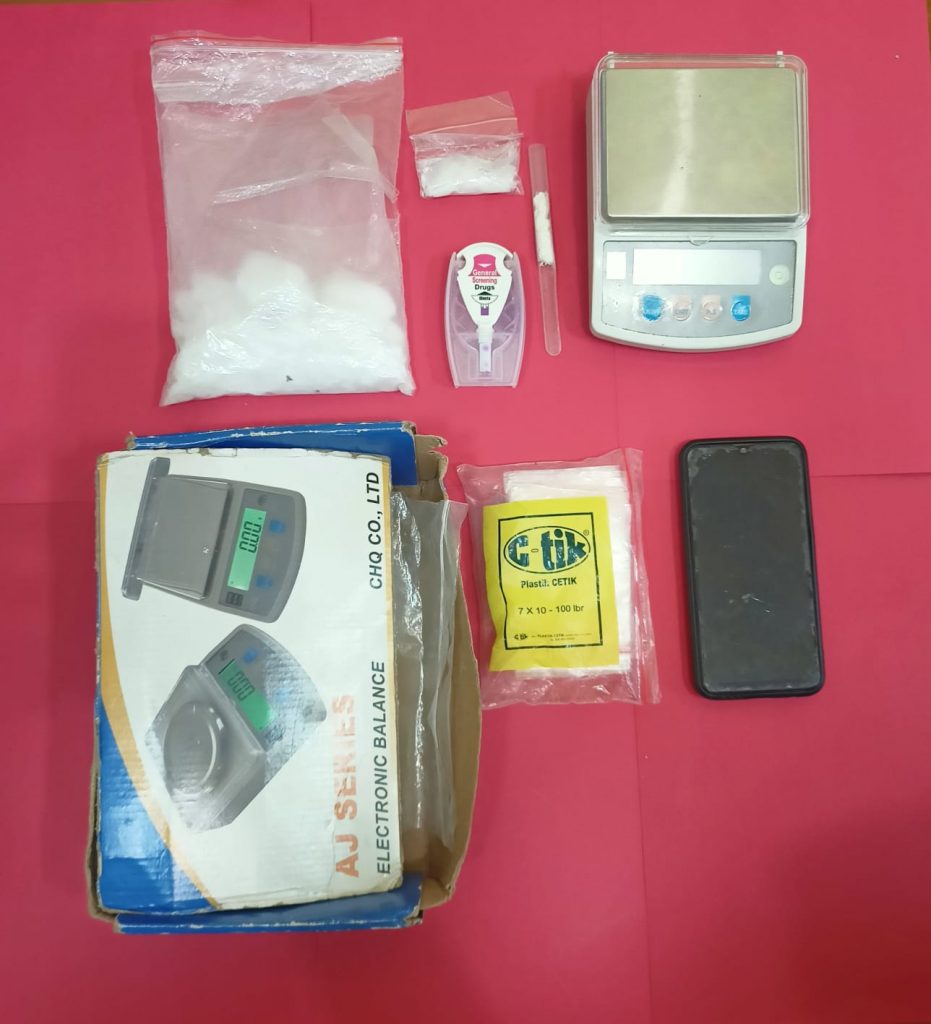 Tangkap Dua Pelaku Penyalahgunaan Narkotika, Ditresnarkoba Polda Kaltim Amankan 161 Gram Sabu WhatsApp Image 2022 03 31 at 12.24.40